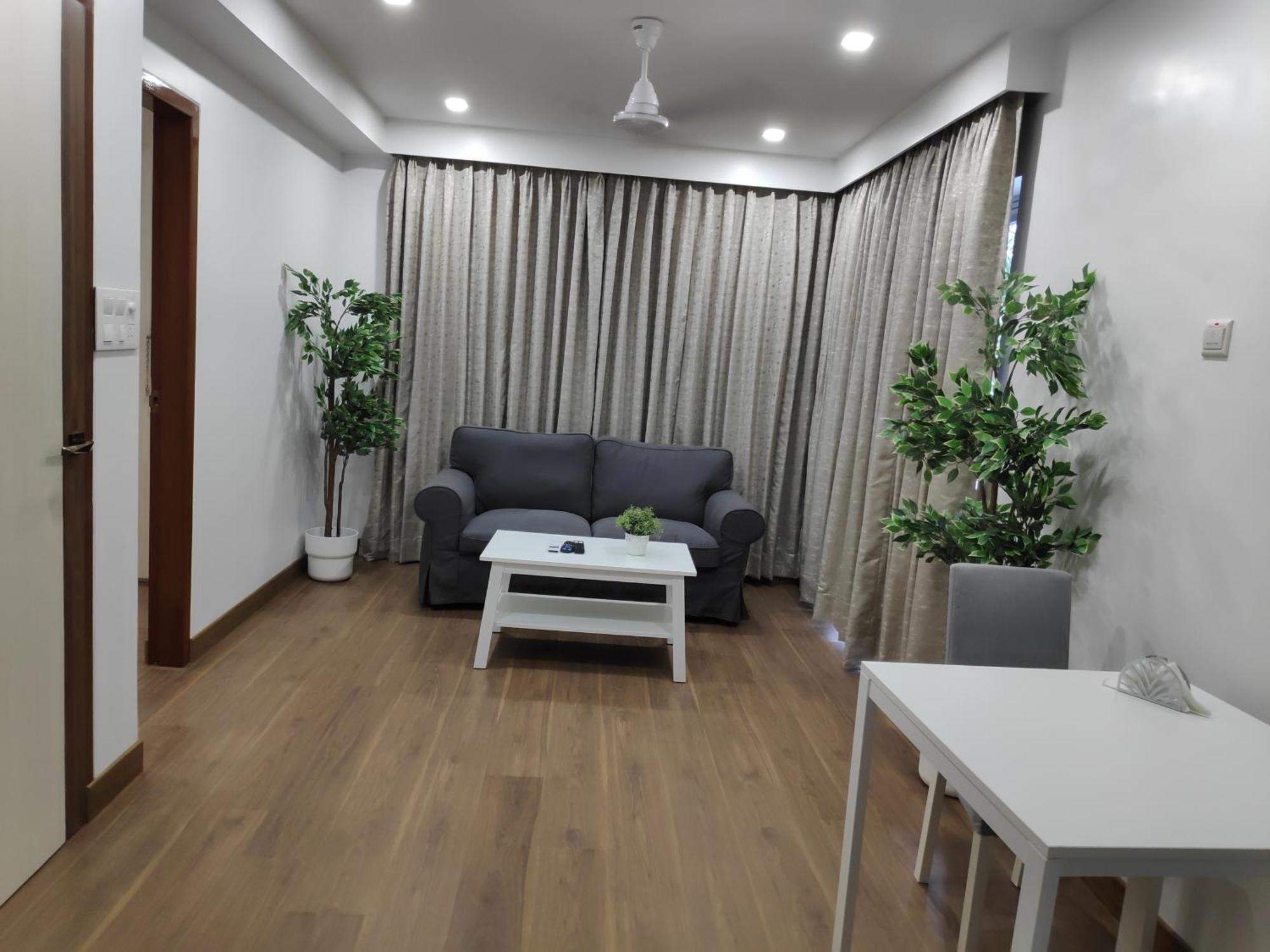 White House By Maxxvalue Service Apartments Bandra Mumbai  Buitenkant foto